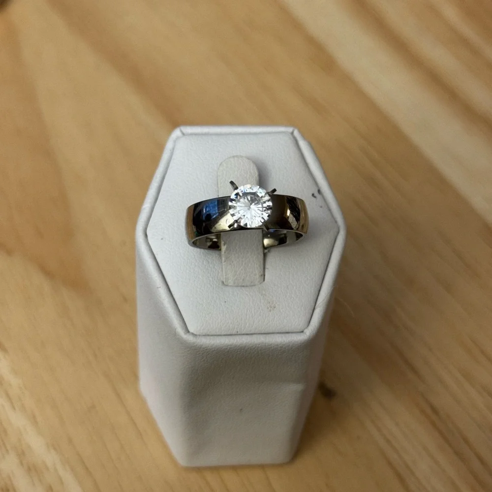 Gulmal wedding ring - Picture 9 of 10